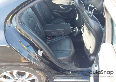 2015 Mercedes-Benz C 300 4Matic from USA, damaged, VIN 55SWF4KB7FU012623